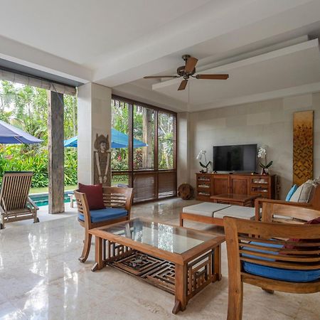 Villa Rumah Isah 캔디다사 외부 사진