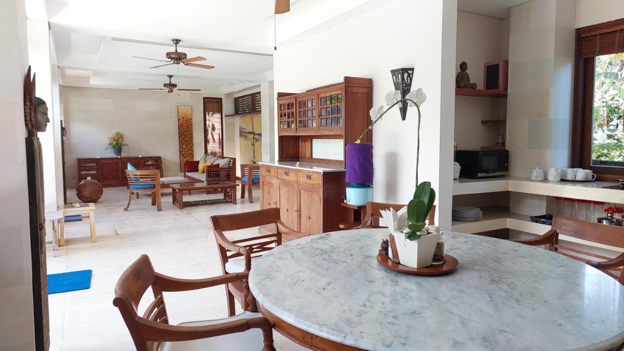 Villa Rumah Isah 캔디다사 외부 사진