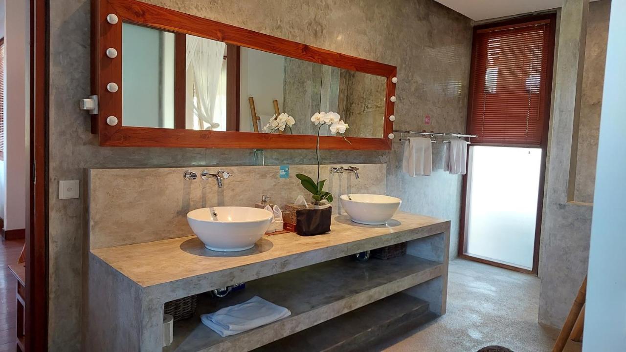 Villa Rumah Isah 캔디다사 외부 사진