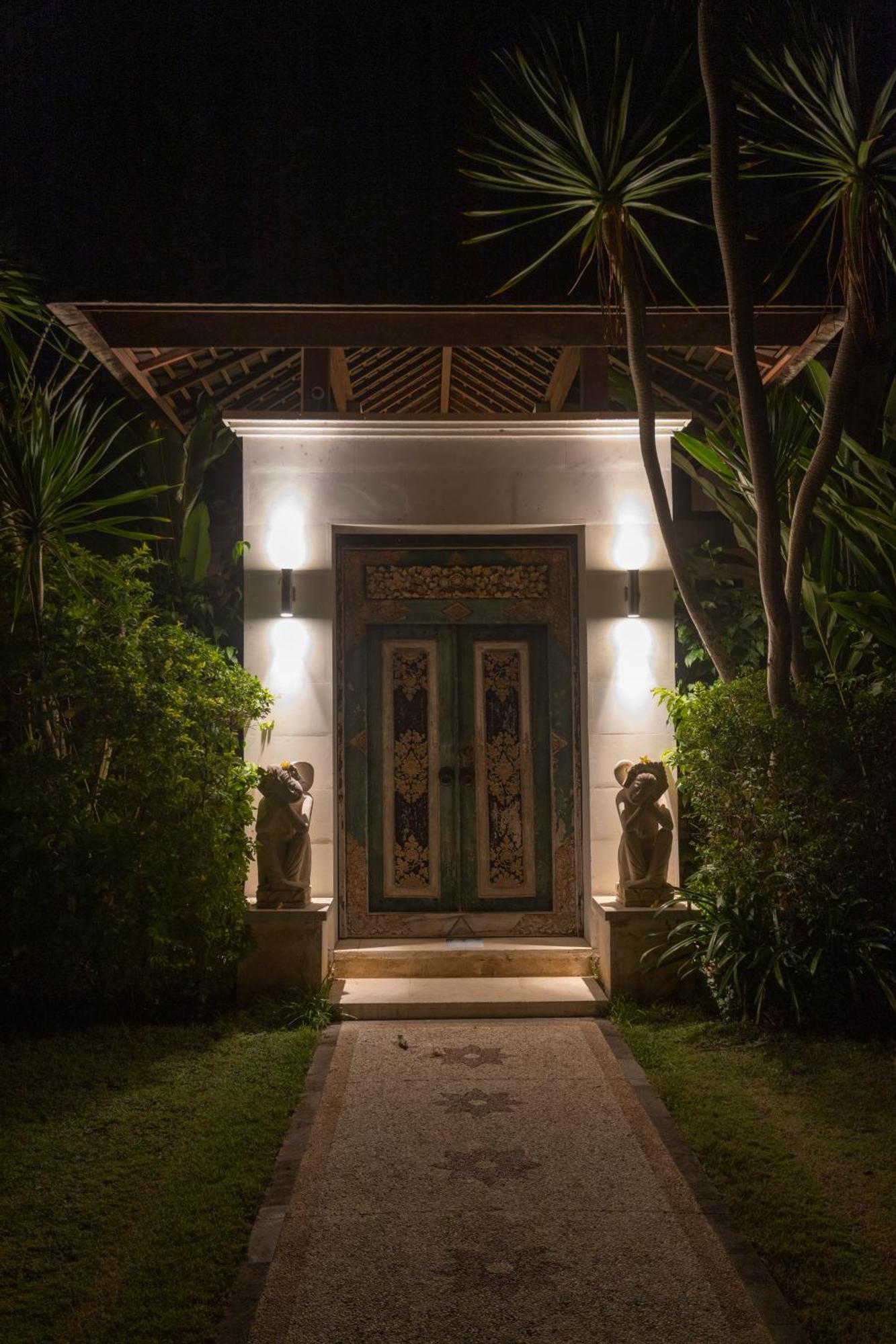 Villa Rumah Isah 캔디다사 외부 사진