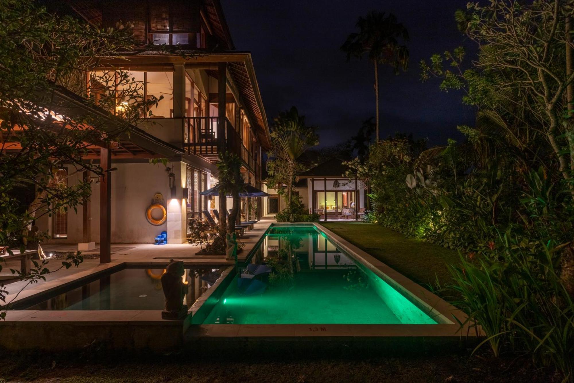 Villa Rumah Isah 캔디다사 외부 사진
