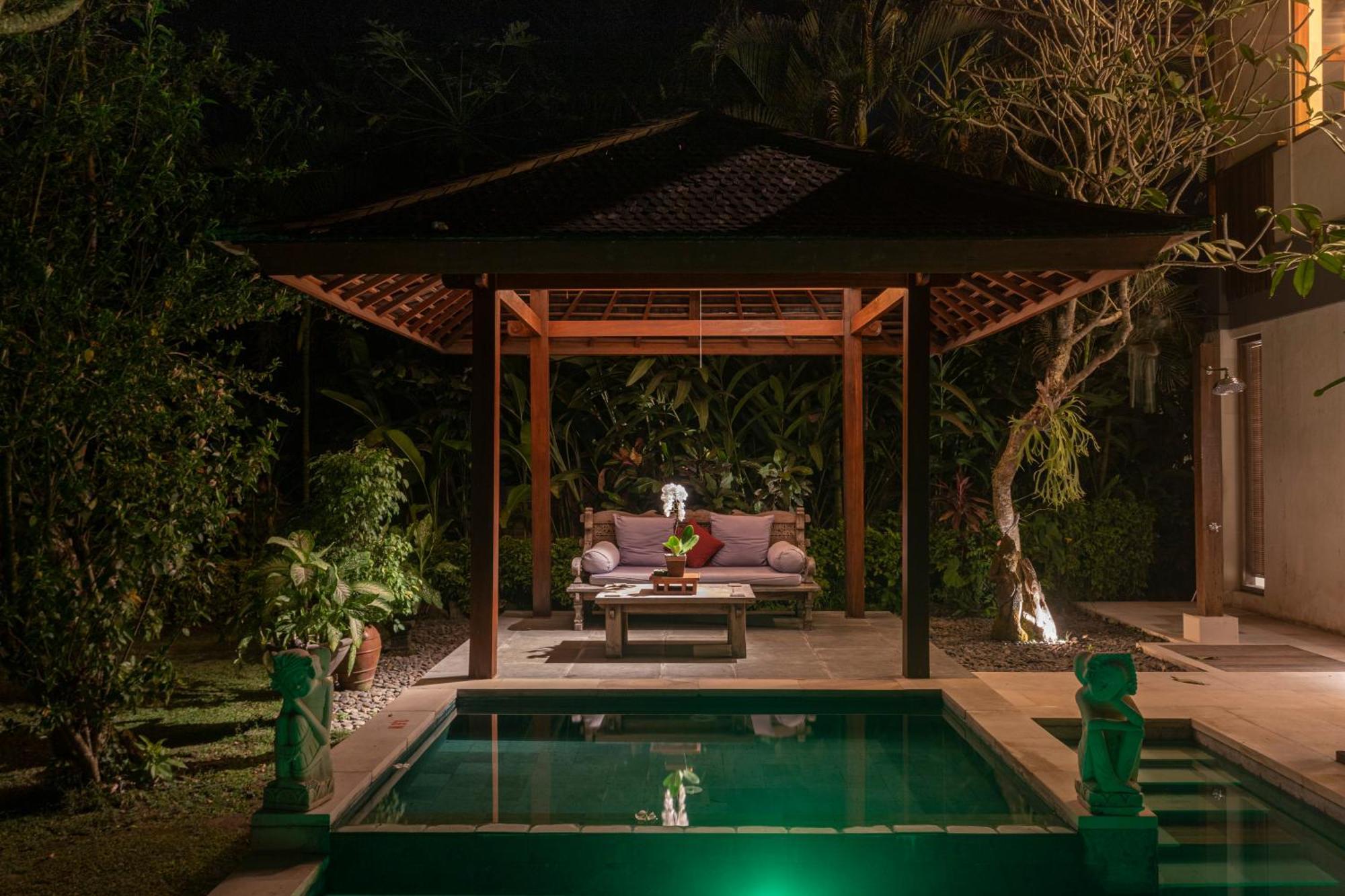 Villa Rumah Isah 캔디다사 외부 사진