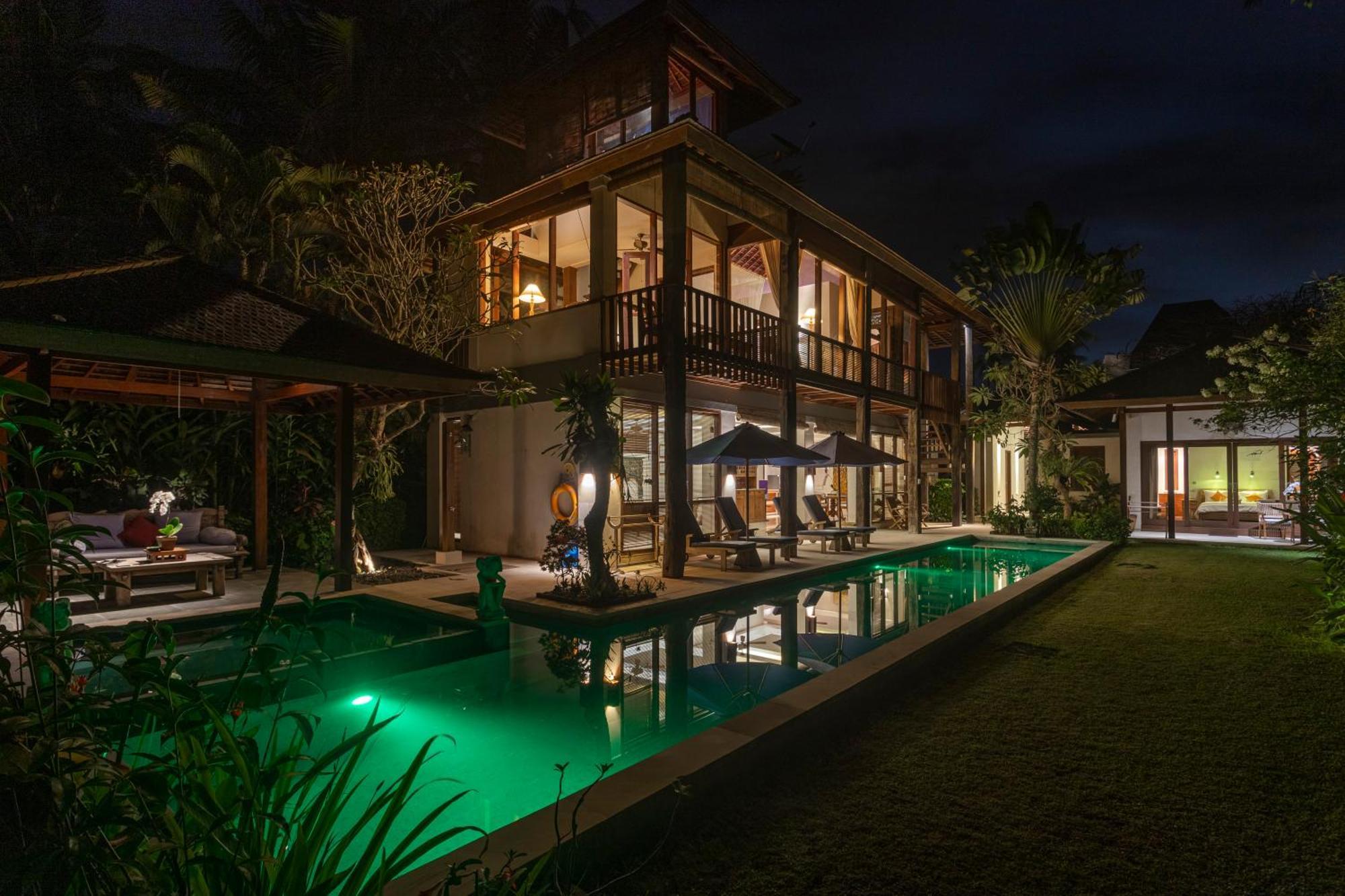 Villa Rumah Isah 캔디다사 외부 사진