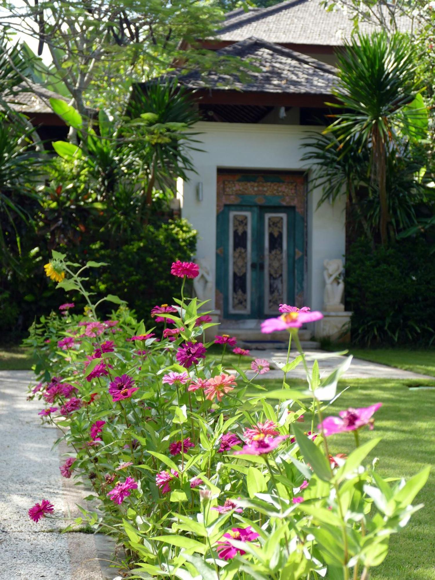 Villa Rumah Isah 캔디다사 외부 사진